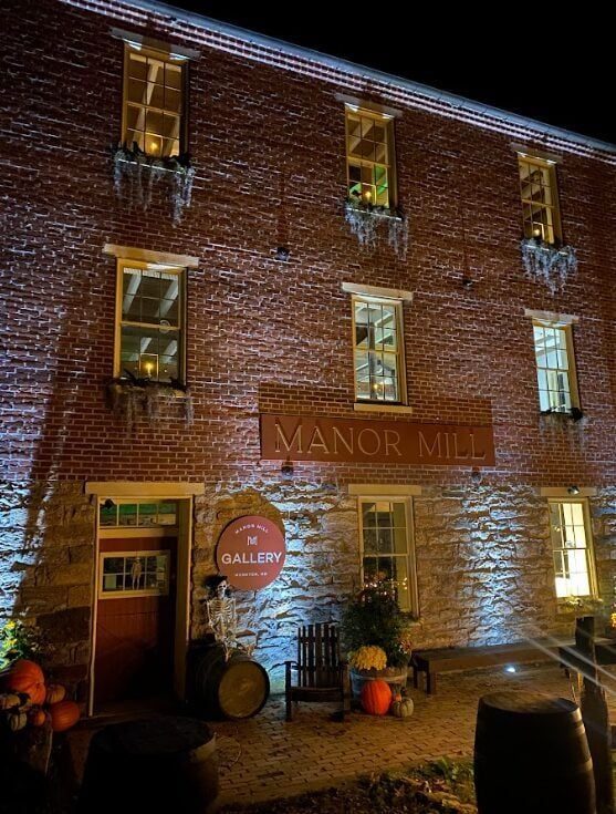 Carve & Create: An Artistic Pumpkin Carving Workshop with Mike and Joanne Bare