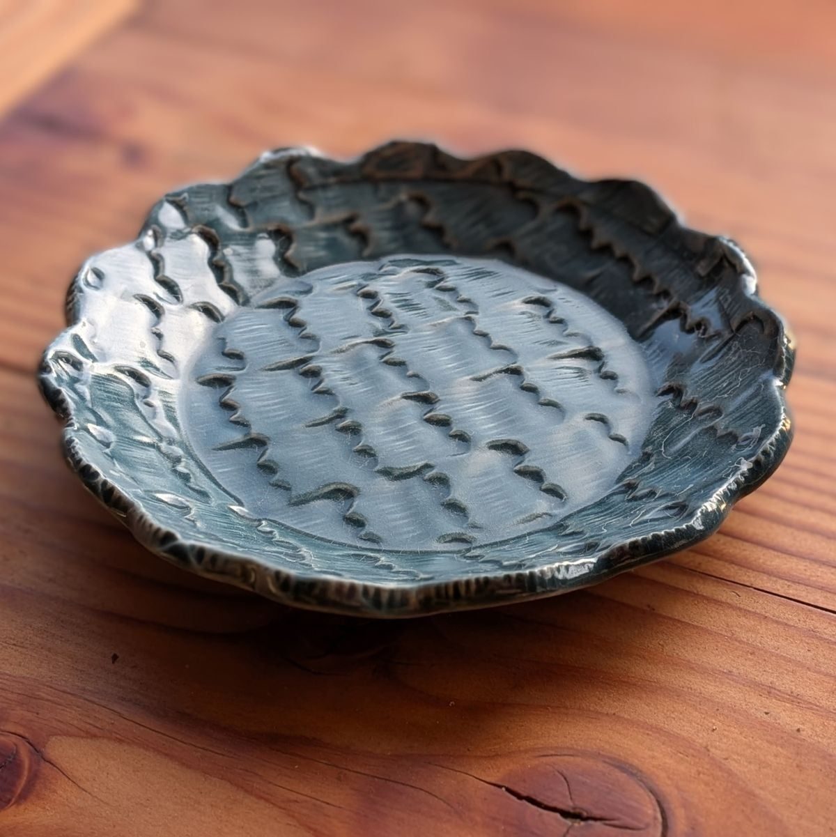 Try It Ceramics: Handbuilding – Textured Slab Platters!